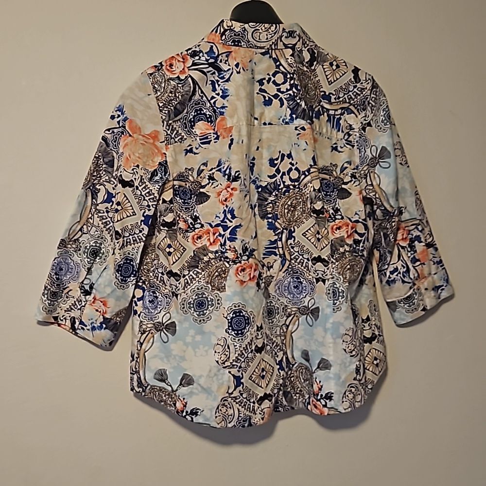 Chico’s 100% Linen Non-Iron Floral Loop-Back Tunic Button Up Shirt Chico's 2 (L) - Picture 5 of 5